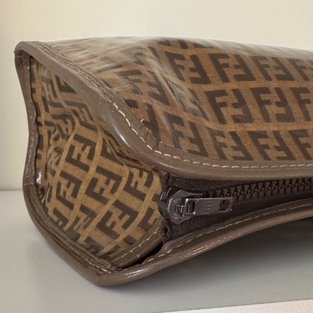Authentic Fendi Tan Monogram Clutch/Pouch with COA - Picture 5 of 12